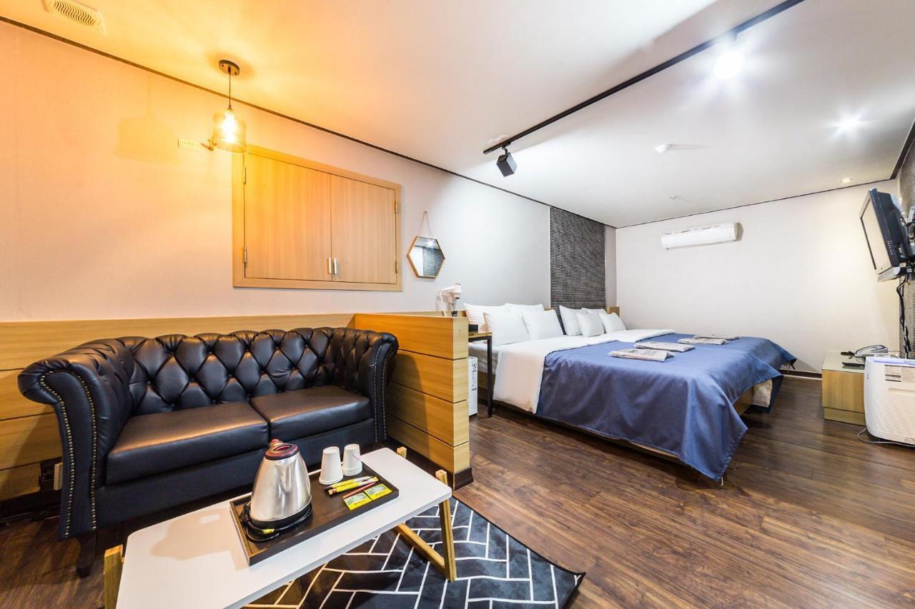 Chuncheon Sohsul Hotel Exterior photo